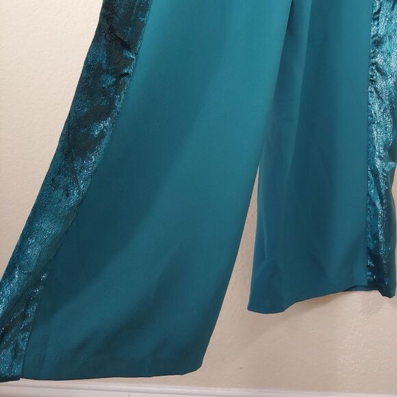 Adelyn Rae green wide leg jumpsuit velvet side stripes sleeveless size Small - Picture 5 of 11